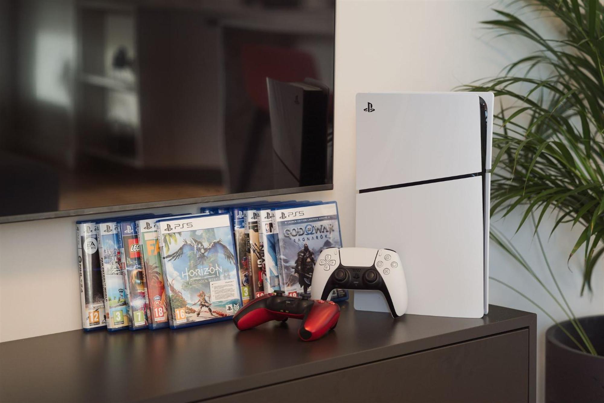 Luxury Sunny Home - Garage Parking, Metro, Balcony, Ps5 With Games Prague Luaran gambar